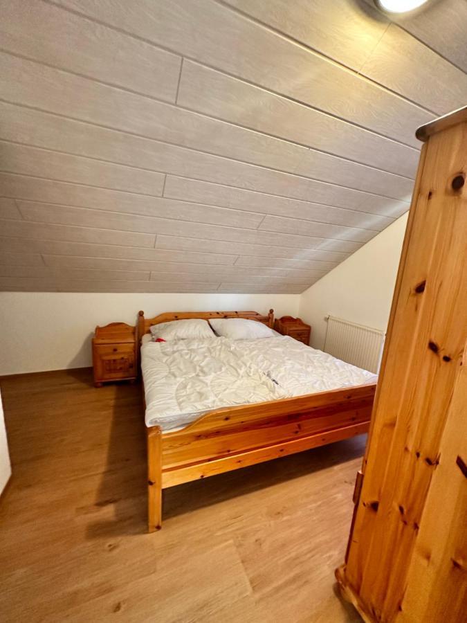 Ferienhaus Seepark Kirchheim كيرشهيم المظهر الخارجي الصورة