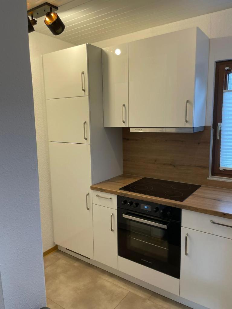 Ferienhaus Seepark Kirchheim كيرشهيم المظهر الخارجي الصورة