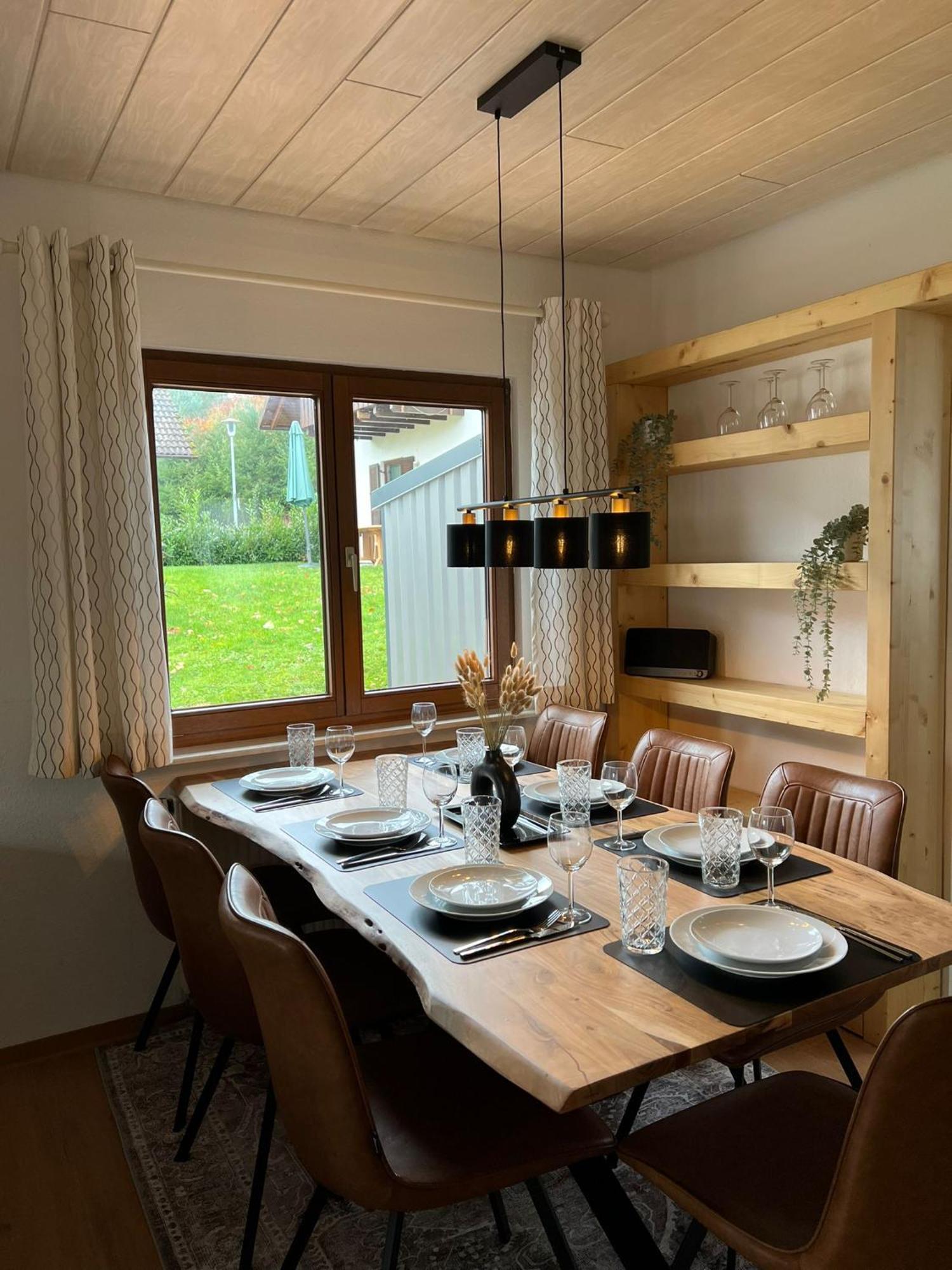 Ferienhaus Seepark Kirchheim كيرشهيم المظهر الخارجي الصورة
